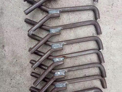 耐高溫龜甲網(wǎng)可以達到溫度